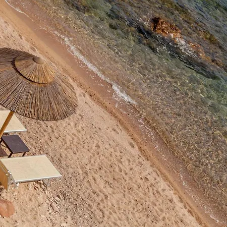 Cala Lunga فندق