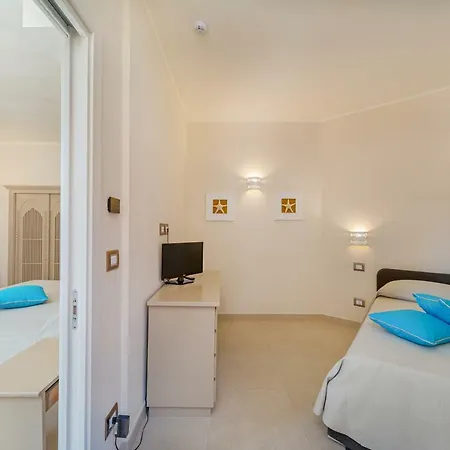 Cala Lunga Otel 4*