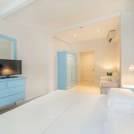 Cala Lunga Hotel La Maddalena (Sassari)