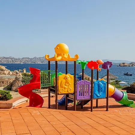 Cala Lunga 4*