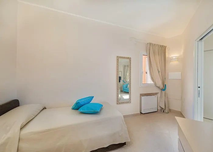 Cala Lunga Szálloda