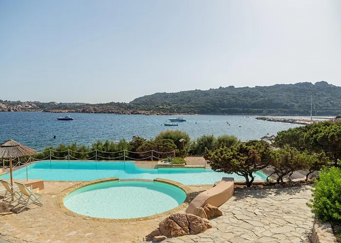 Cala Lunga Szálloda La Maddalena