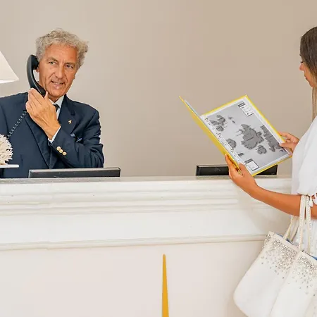 Cala Lunga 4* Ла-Маддалена