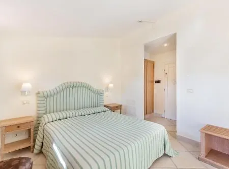 Cala Lunga 4*