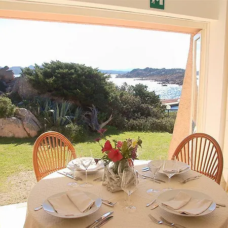 Cala Lunga Ξενοδοχείο 4*