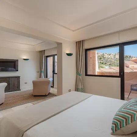 Hotel Cala Lunga