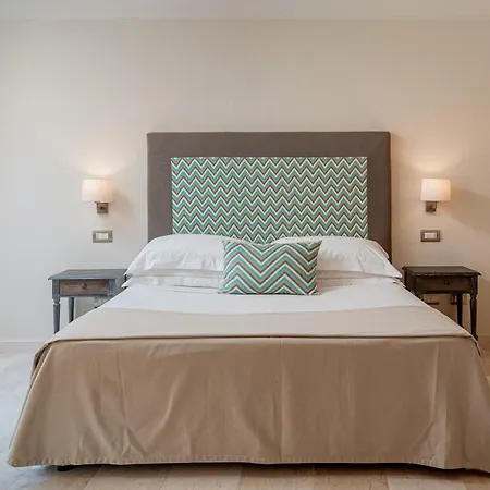 Hotel Cala Lunga 4*