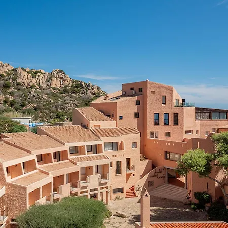 Cala Lunga 4*