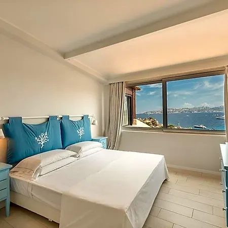Cala Lunga Hotel 4*