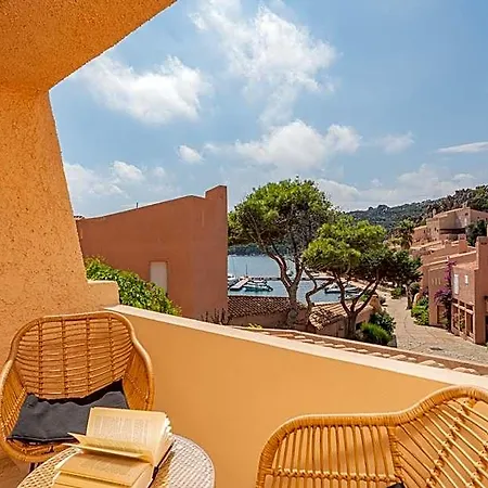 Cala Lunga 호텔 4*
