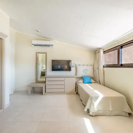Hotel Cala Lunga