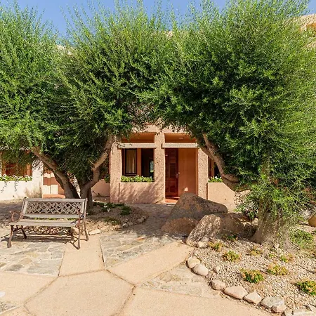 Cala Lunga Hotel