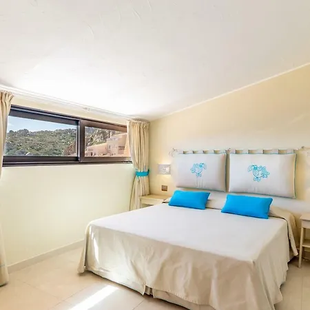 Cala Lunga Hotel