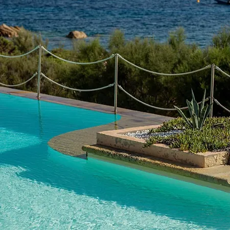 Cala Lunga Hotel