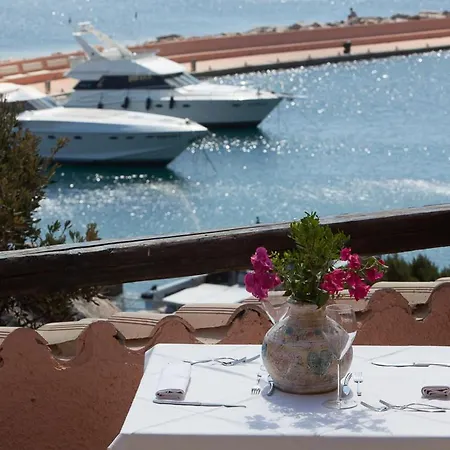 Hotel Cala Lunga La Maddalena (Sassari)