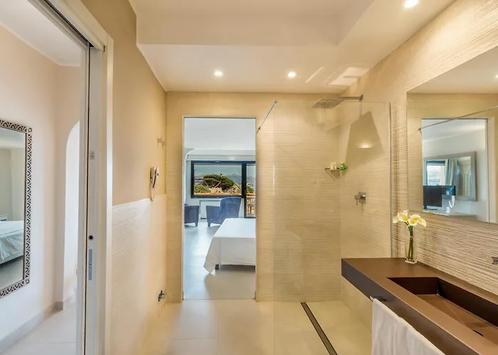 Hotell Cala Lunga La Maddalena (Sassari)