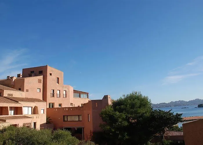 Cala Lunga Hotell 4*