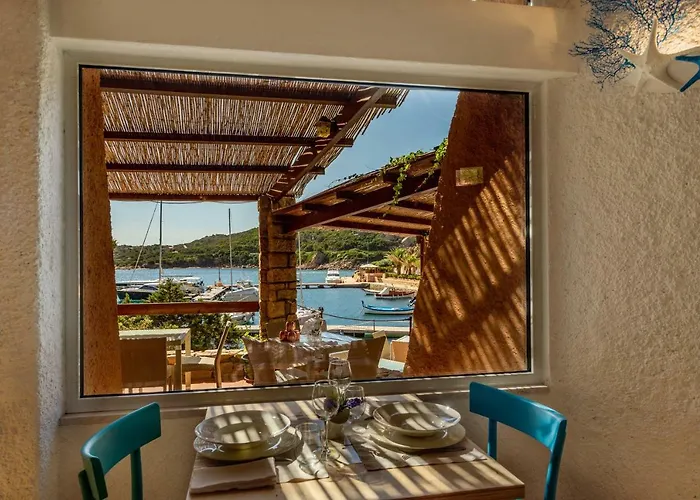 Cala Lunga 4* La Maddalena (Sassari)